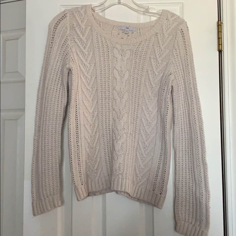 White knit sweater